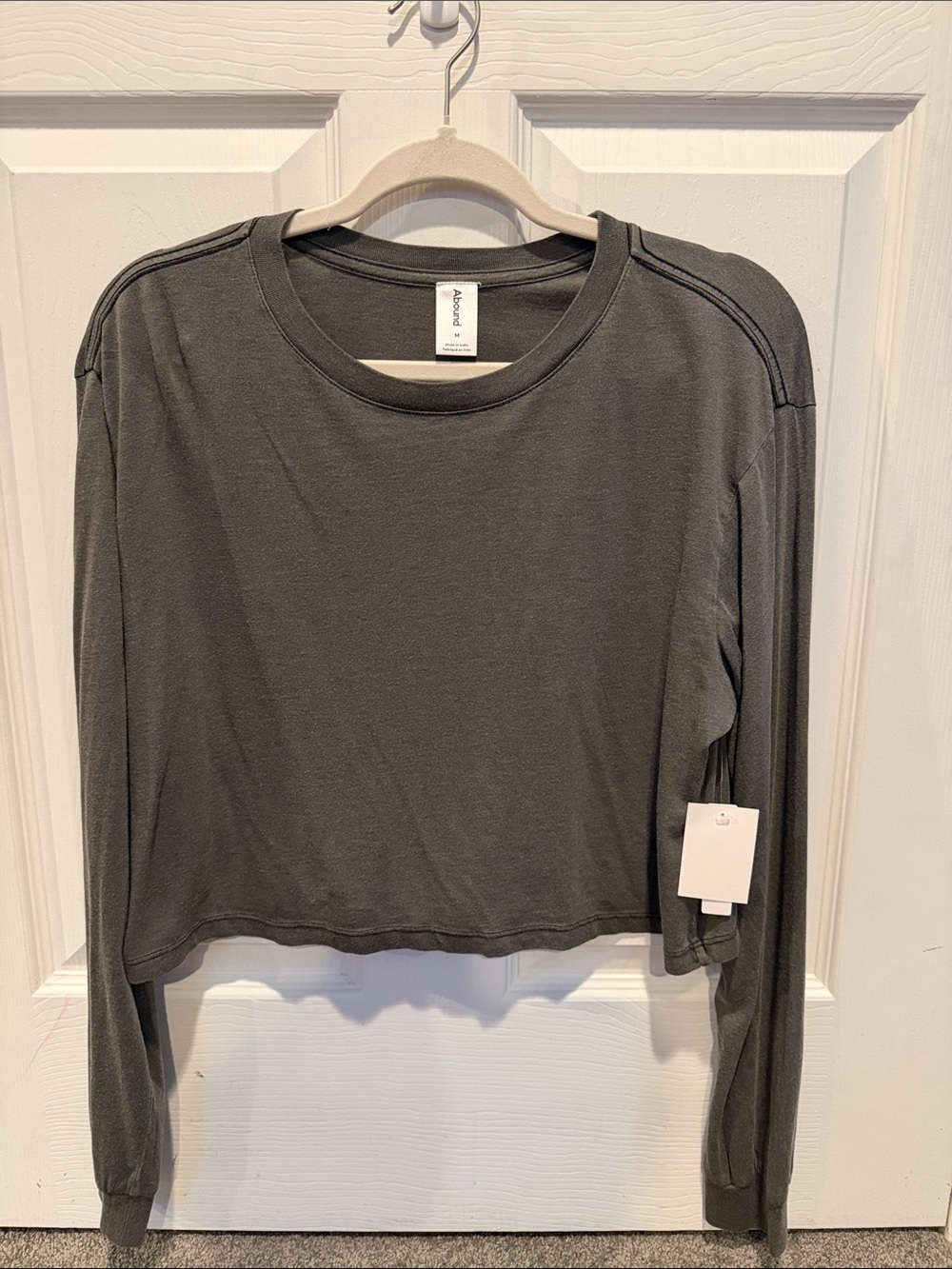 Abound Cropped Long-Sleeve Tee in Charcoal